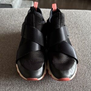 Sorel Black and Pink Women's Sneakers